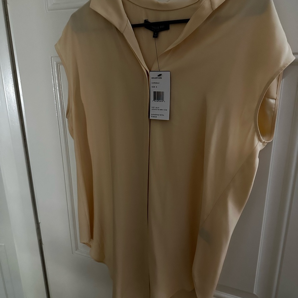 Lafayette 148 New York Cream Sleeveless Blouse - Silk